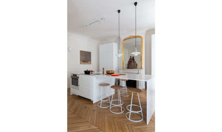 2025-10/1759934523_neva-42-sur-71-